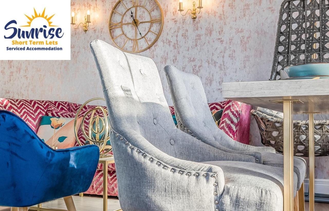 Presidential Apartment, Family Home, Luxury Bedrooms, 2 Rooms, 1 King Bed, 2 Single Beds, Free Wifi, Free Parking, Tourists, Business Travelers, Relocation, Beautiful River Views, - Long Stays, Invoice And Reduced Price Are Only Via Sunrise Short Let Дънди Екстериор снимка