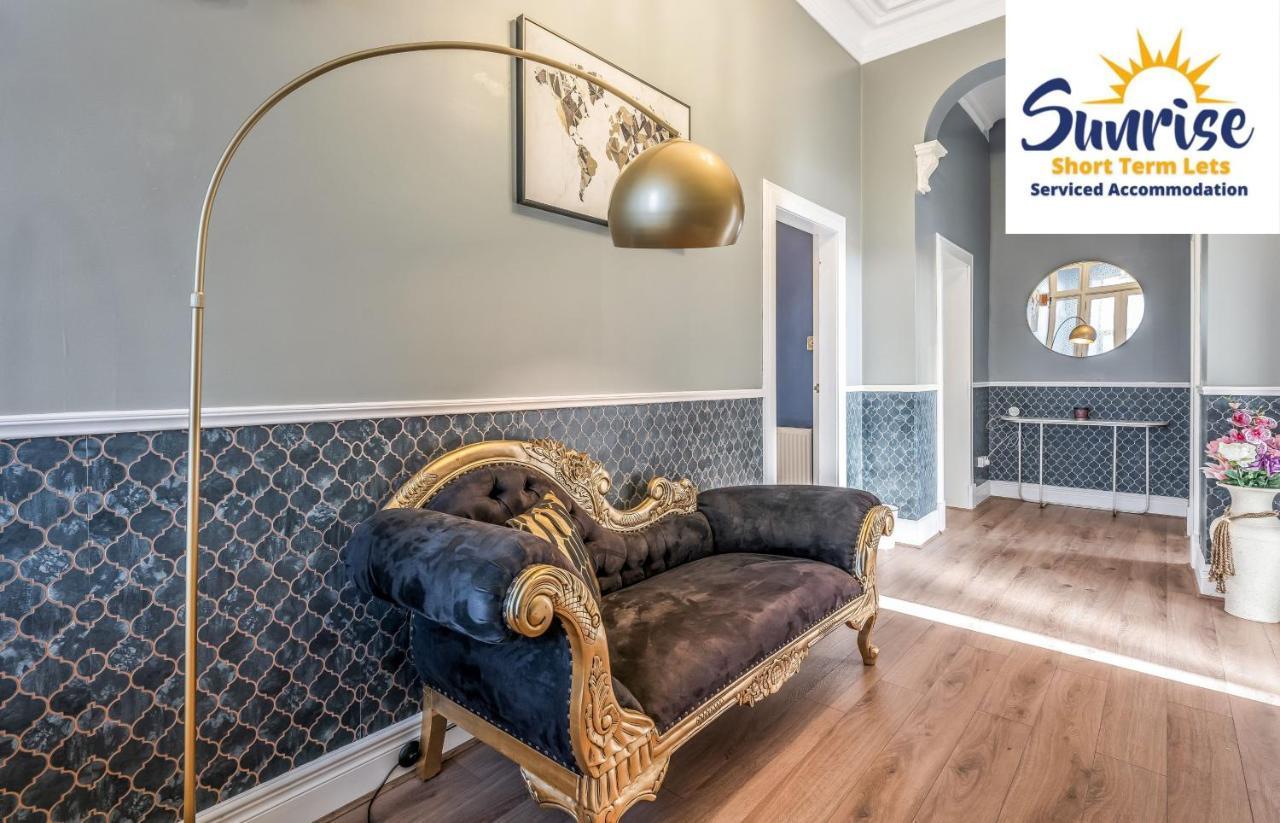 Presidential Apartment, Family Home, Luxury Bedrooms, 2 Rooms, 1 King Bed, 2 Single Beds, Free Wifi, Free Parking, Tourists, Business Travelers, Relocation, Beautiful River Views, - Long Stays, Invoice And Reduced Price Are Only Via Sunrise Short Let Дънди Екстериор снимка
