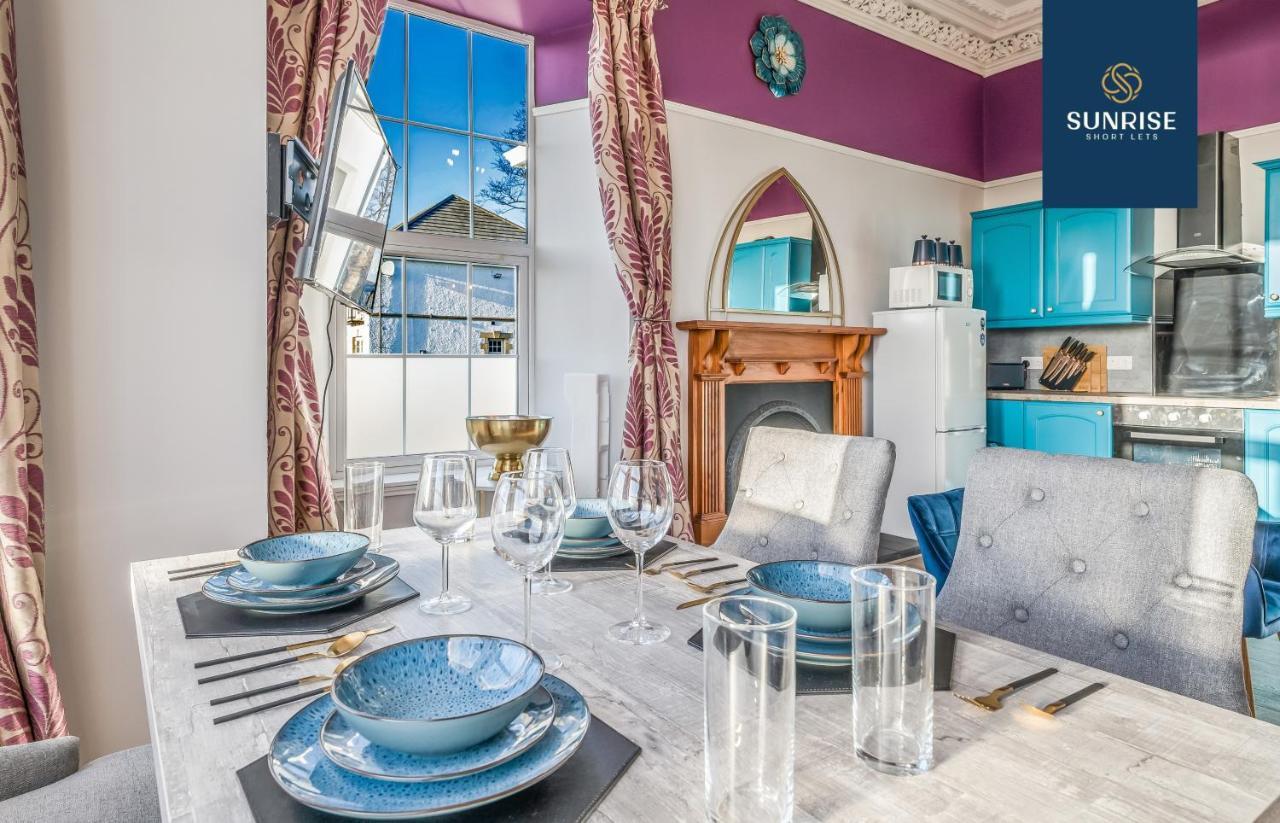 Presidential Apartment, Family Home, Luxury Bedrooms, 2 Rooms, 1 King Bed, 2 Single Beds, Free Wifi, Free Parking, Tourists, Business Travelers, Relocation, Beautiful River Views, - Long Stays, Invoice And Reduced Price Are Only Via Sunrise Short Let Дънди Екстериор снимка